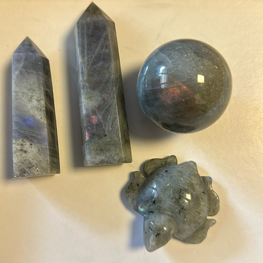 Purple labradorite